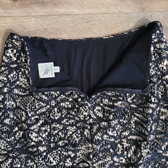 Weston Wear by Anthropologie Black Lace and Cream Pencil Skirt Small - Picture 10 of 13